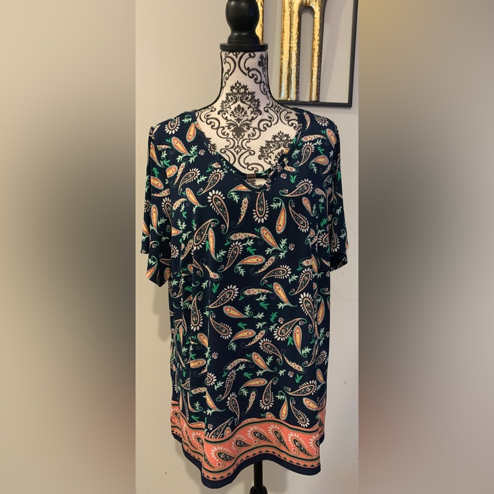 Roz & Ali Paisley Print Women's Top